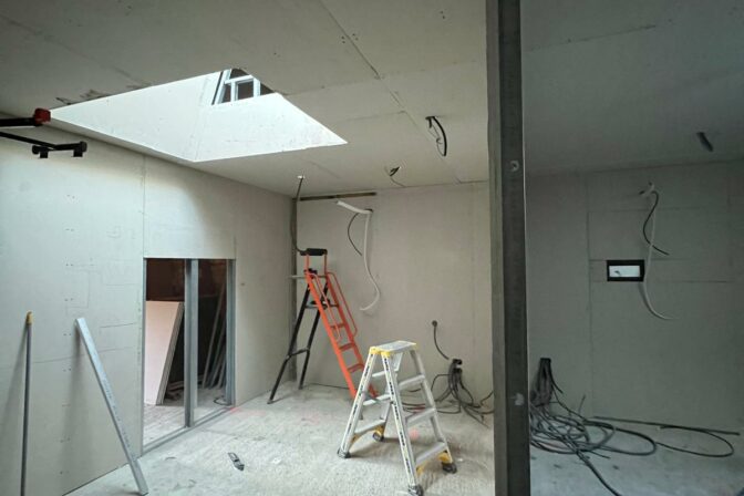 Velux - placo - isolation - joint - peinture et pose de sol Image 2026-09-03 at 10.16.37 (3)
